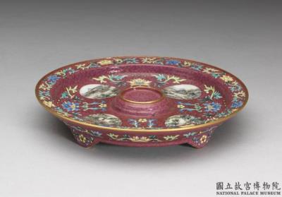 图片[2]-Tray with landscape on red ground in falangcai polychrome enamels, Qing dynasty, Qianlong reign (1736-1795)-China Archive